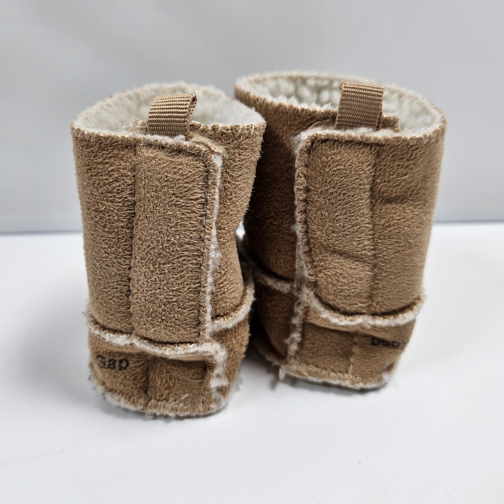 Baby Gap Shearling Brown Boots Shoes Sherpa Lined Brown 0-3 Months Infant NEW - Picture 4 of 10